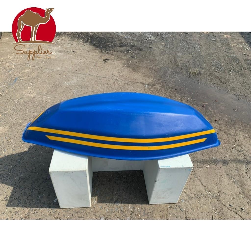 THUYỀN TRƯNG BÀY TRANG TRÍ