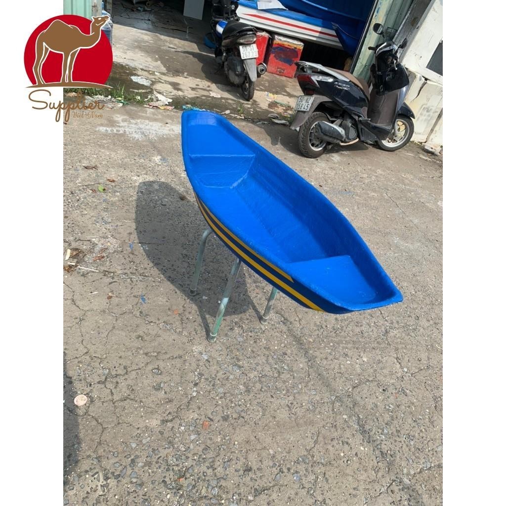 THUYỀN TRƯNG BÀY TRANG TRÍ